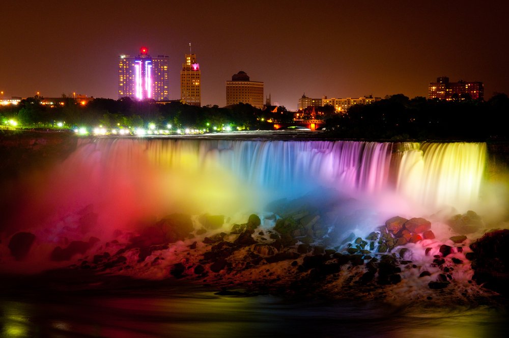 Light Show Niagara Falls